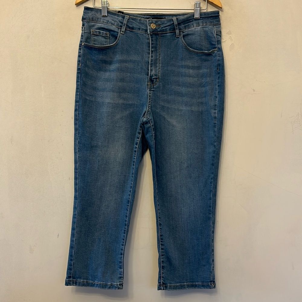 One Republic For All cropped denim jeans Size 12 EUC
